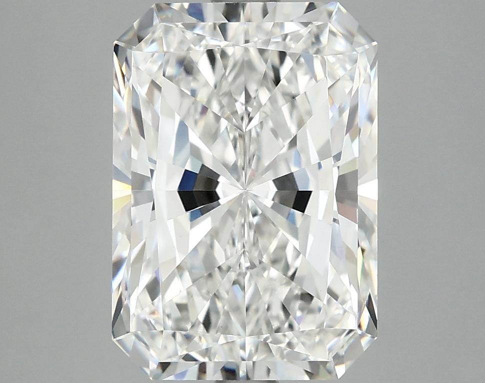 3.87 Carat Radiant Shaped Ideal Cut VS1 IGI Certified Lab Grown Diamond