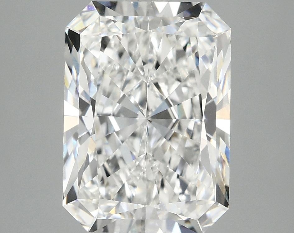 4.03 Carat Radiant Shaped Excellent Cut VVS2 IGI Certified Lab Grown Diamond