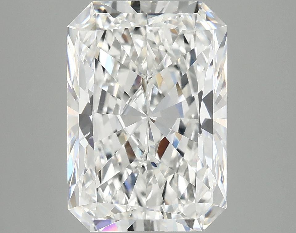 4.05 Carat Radiant Shaped Ideal Cut VVS2 IGI Certified Lab Grown Diamond