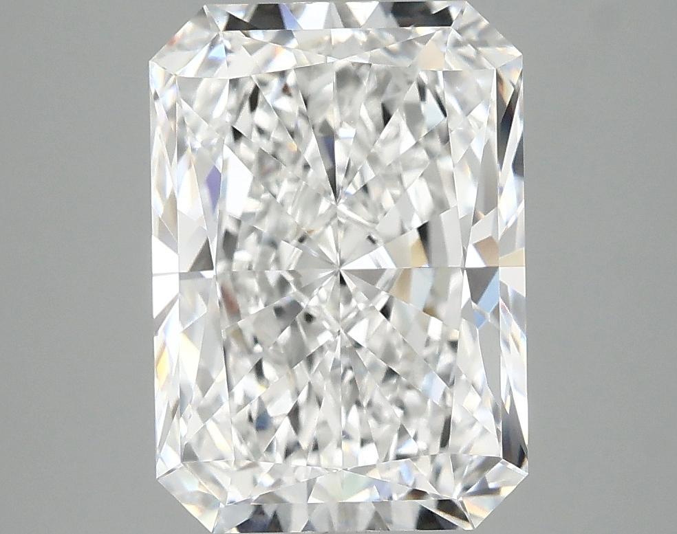 4.09 Carat Radiant Shaped Ideal Cut VVS2 IGI Certified Lab Grown Diamond