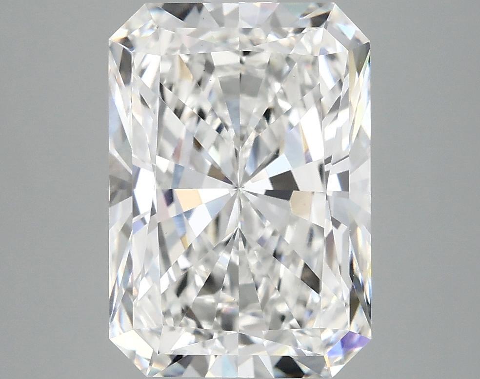 4.05 Carat Radiant Shaped Ideal Cut VVS2 IGI Certified Lab Grown Diamond