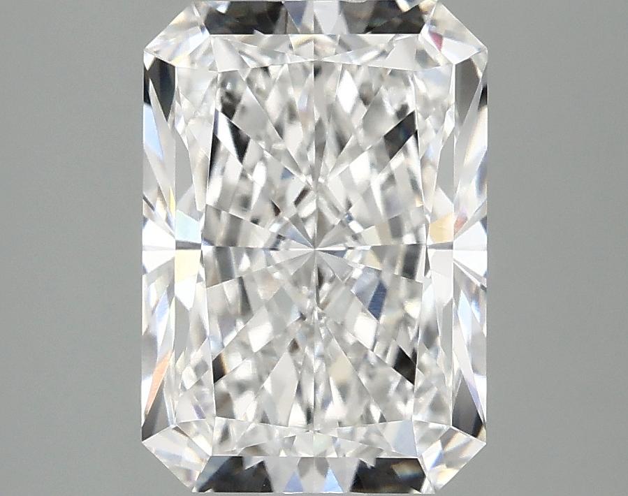 3.05 Carat Radiant Shaped Ideal Cut VVS2 IGI Certified Lab Grown Diamond