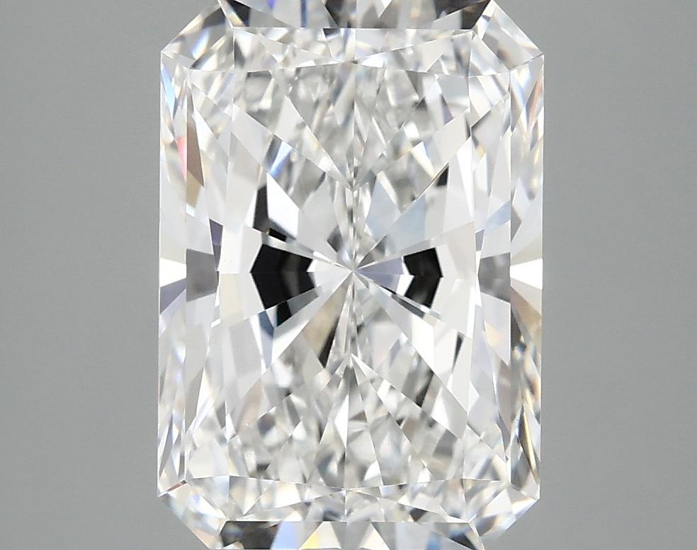 4.05 Carat Radiant Shaped Ideal Cut VVS2 IGI Certified Lab Grown Diamond