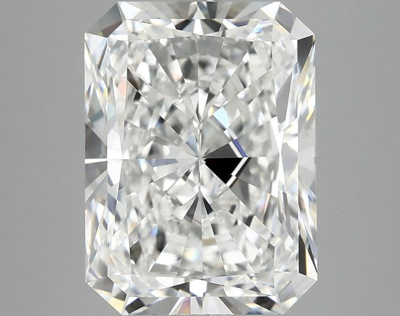 4.06 Carat Radiant Shaped Excellent Cut VVS2 IGI Certified Lab Grown Diamond