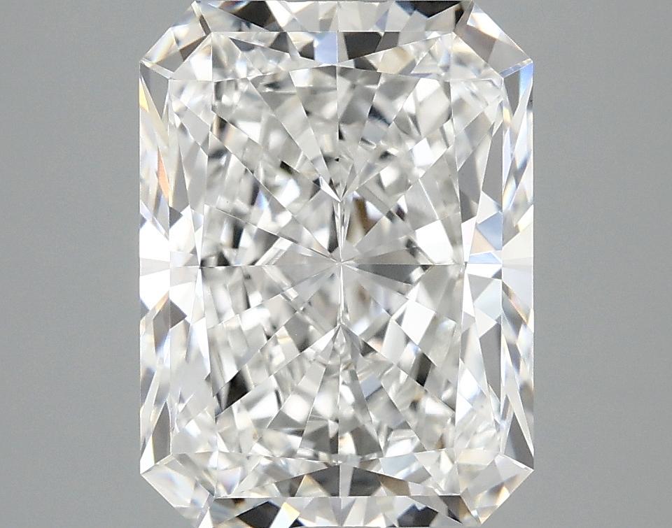 3.86 Carat Radiant Shaped Excellent Cut VS1 IGI Certified Lab Grown Diamond