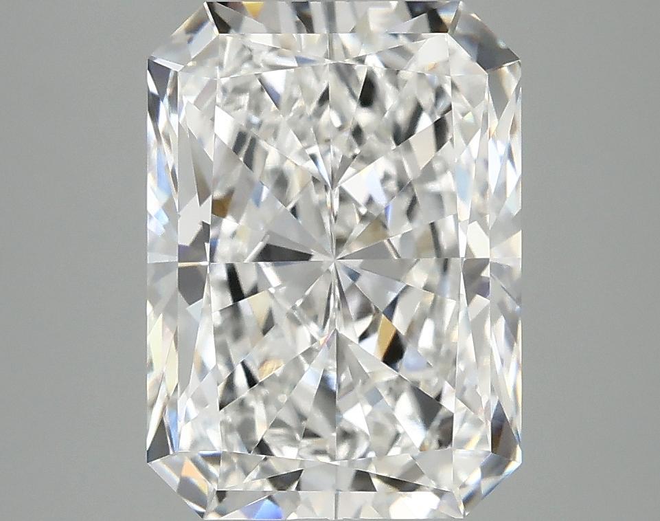 4.02 Carat Radiant Shaped Excellent Cut VVS2 IGI Certified Lab Grown Diamond