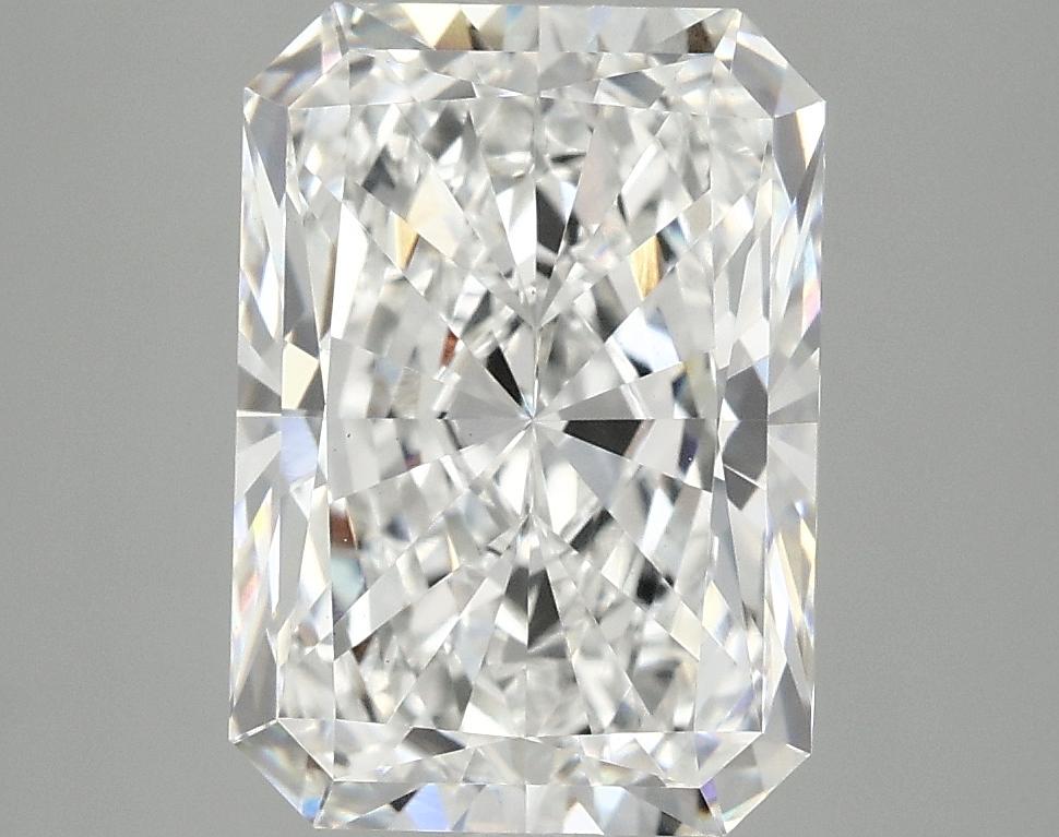 4.19 Carat Radiant Shaped Ideal Cut VVS2 IGI Certified Lab Grown Diamond