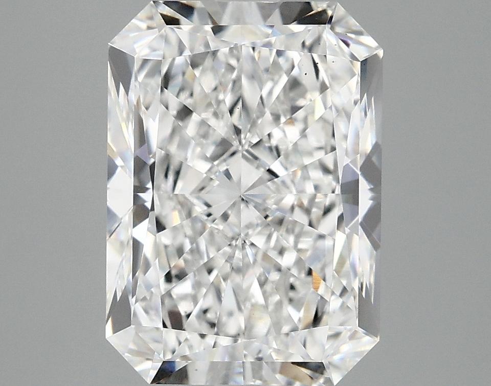 3.89 Carat Radiant Shaped Ideal Cut VS2 IGI Certified Lab Grown Diamond