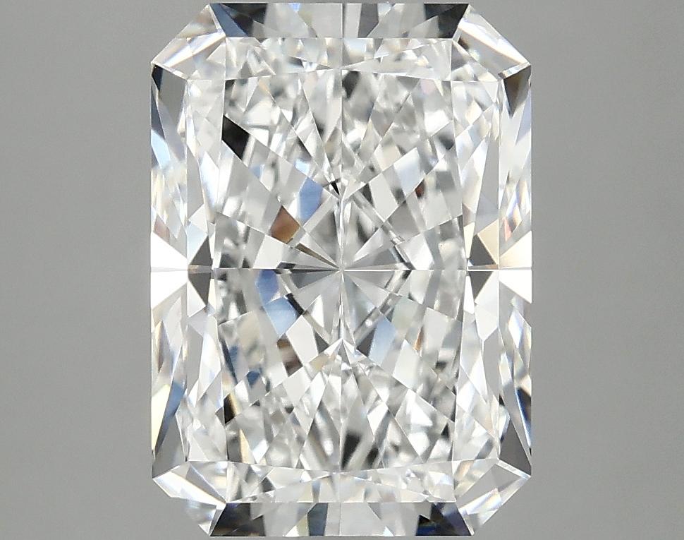4.07 Carat Radiant Shaped Ideal Cut VVS2 IGI Certified Lab Grown Diamond