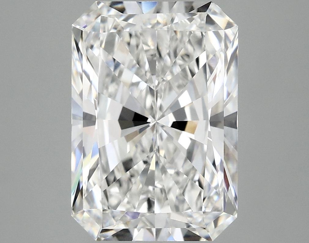 4.04 Carat Radiant Shaped Ideal Cut VVS2 IGI Certified Lab Grown Diamond