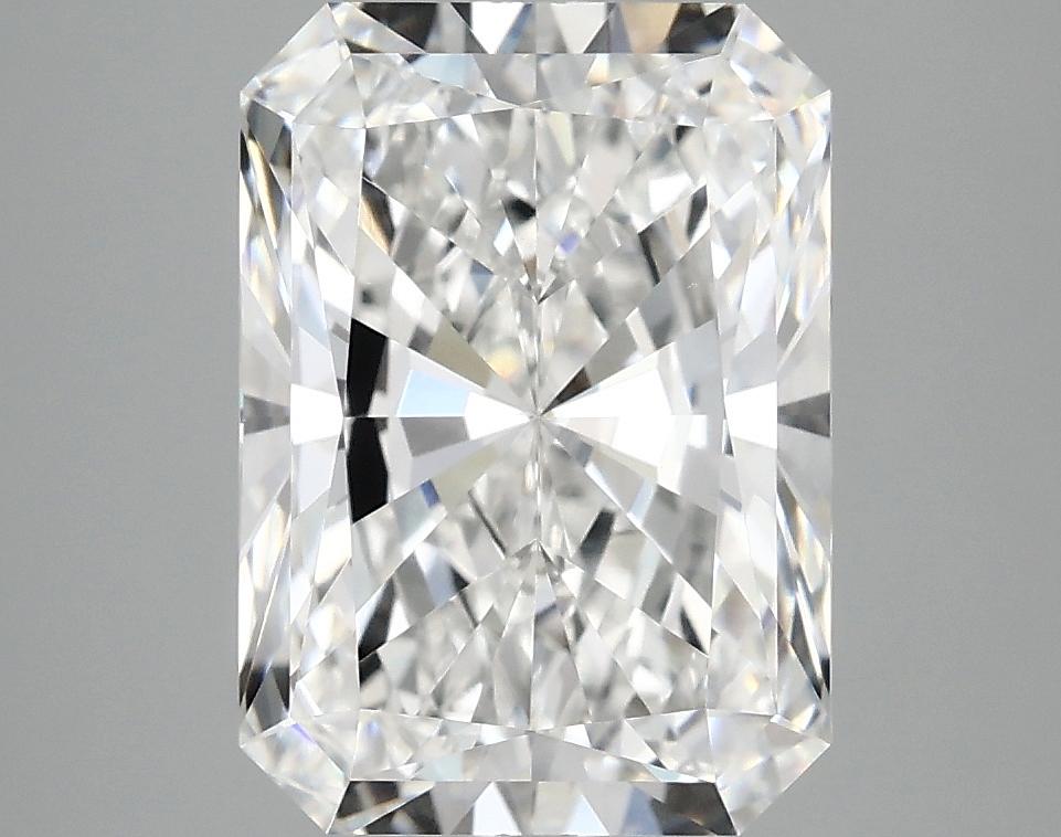 4.09 Carat Radiant Shaped Ideal Cut VVS2 IGI Certified Lab Grown Diamond