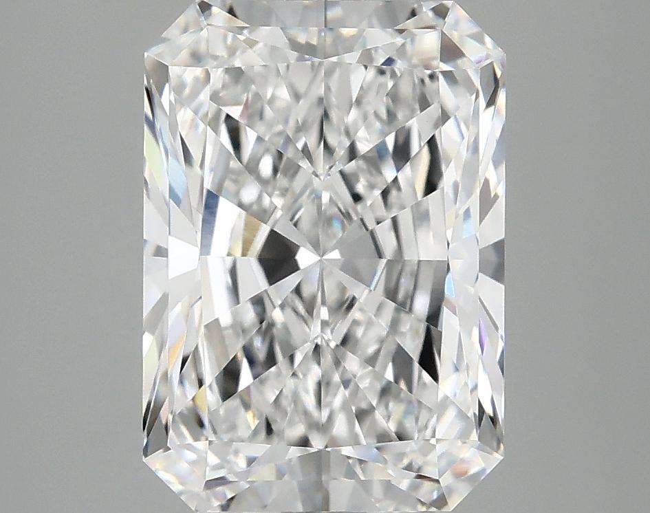3.88 Carat Radiant Shaped Ideal Cut VVS2 IGI Certified Lab Grown Diamond