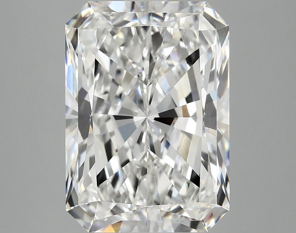 3.9 Carat Radiant Shaped Ideal Cut VVS2 IGI Certified Lab Grown Diamond