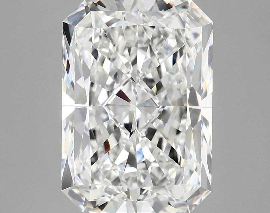 4.04 Carat Radiant Shaped Ideal Cut VVS2 IGI Certified Lab Grown Diamond