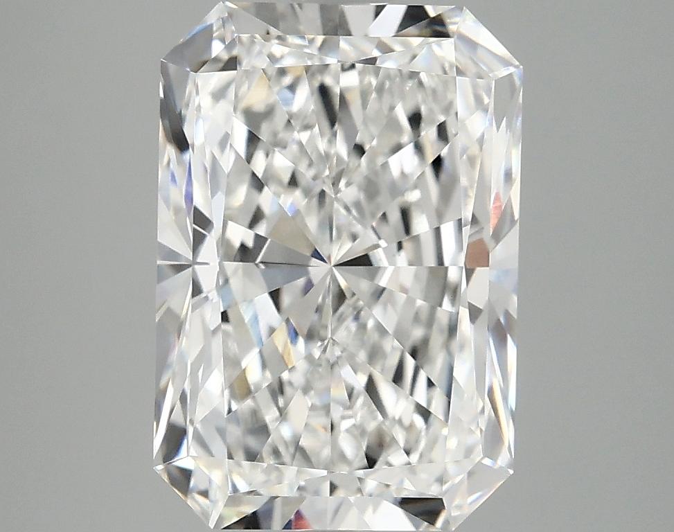 4.04 Carat Radiant Shaped Ideal Cut VVS2 IGI Certified Lab Grown Diamond