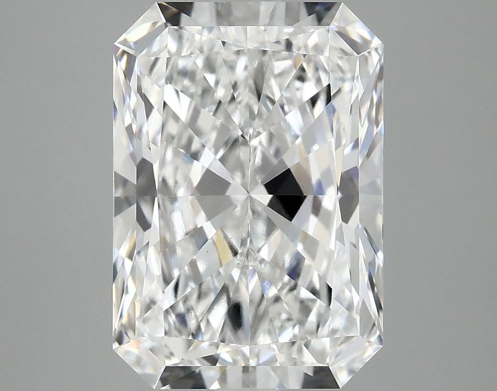 4.1 Carat Radiant Shaped Ideal Cut VVS2 IGI Certified Lab Grown Diamond
