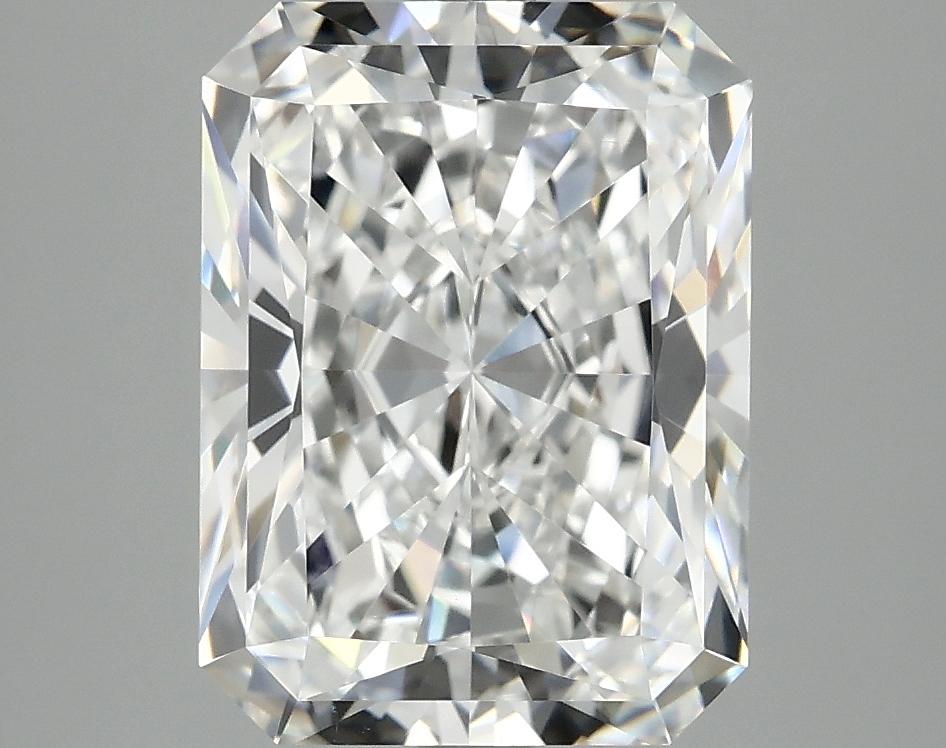 4.1 Carat Radiant Shaped Excellent Cut VVS2 IGI Certified Lab Grown Diamond
