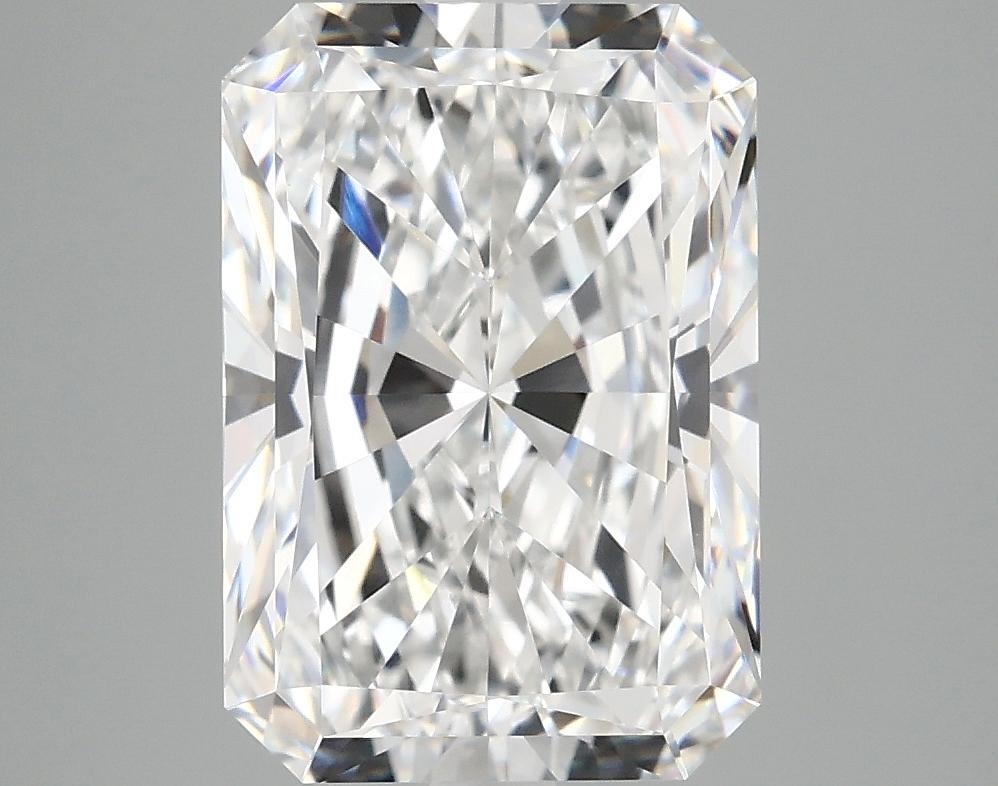 4.05 Carat Radiant Shaped Ideal Cut VVS2 IGI Certified Lab Grown Diamond
