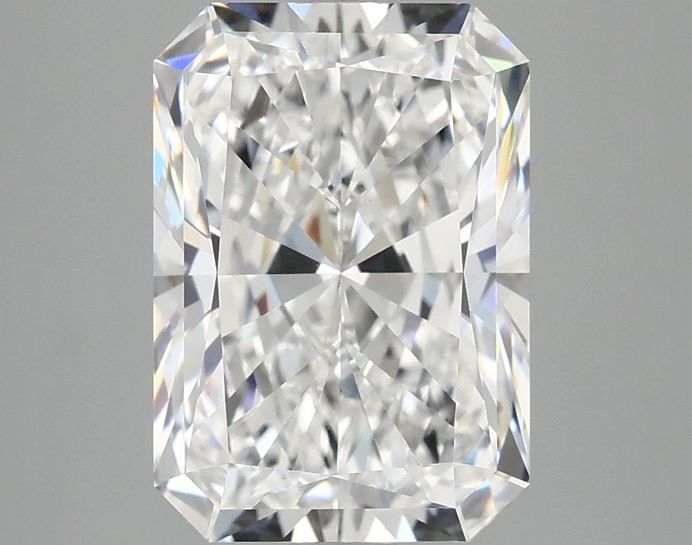 4.04 Carat Radiant Shaped Ideal Cut VVS2 IGI Certified Lab Grown Diamond