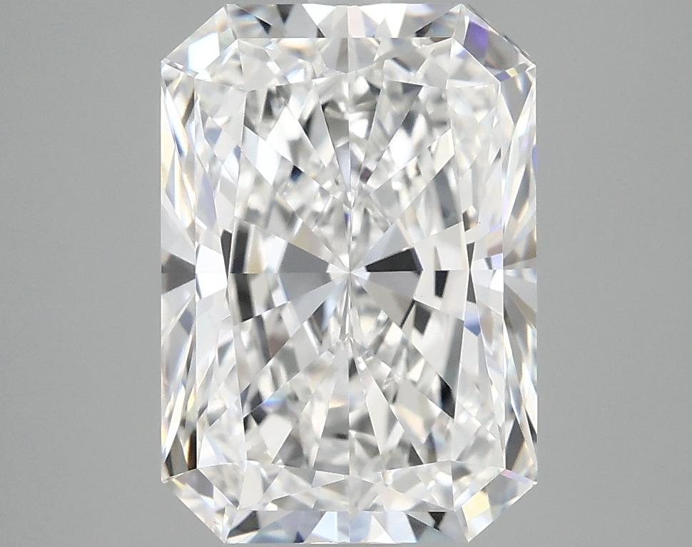 3.81 Carat Radiant Shaped Ideal Cut VVS2 IGI Certified Lab Grown Diamond