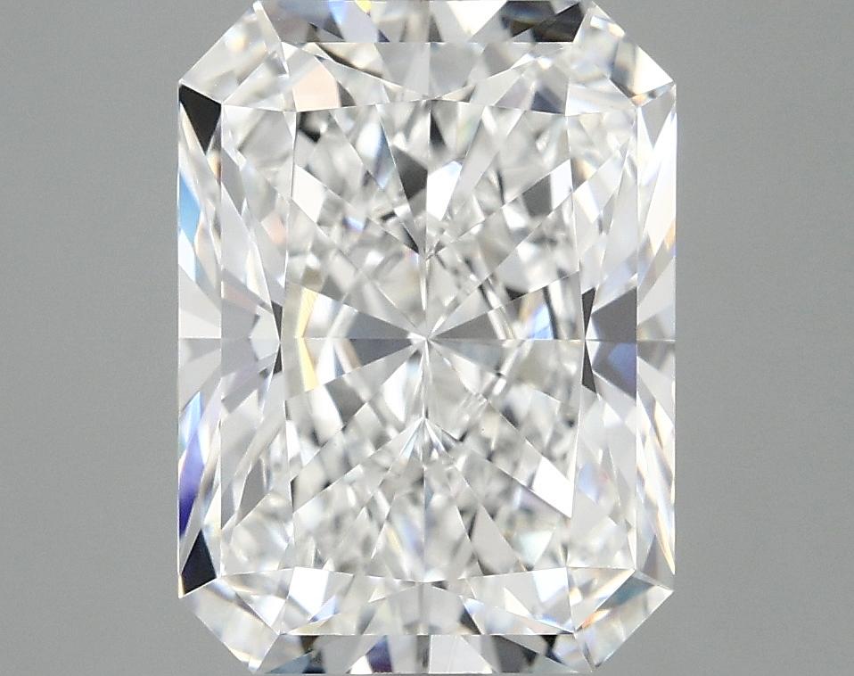 4.07 Carat Radiant Shaped Excellent Cut VVS2 IGI Certified Lab Grown Diamond