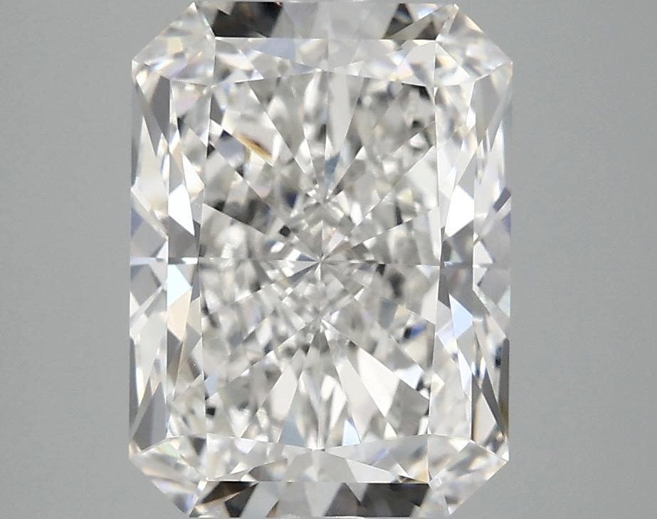 4.07 Carat Radiant Shaped Excellent Cut VVS2 IGI Certified Lab Grown Diamond