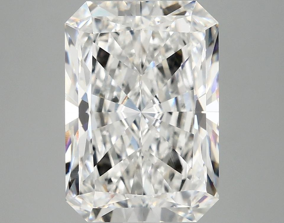 4.09 Carat Radiant Shaped Ideal Cut VVS2 IGI Certified Lab Grown Diamond
