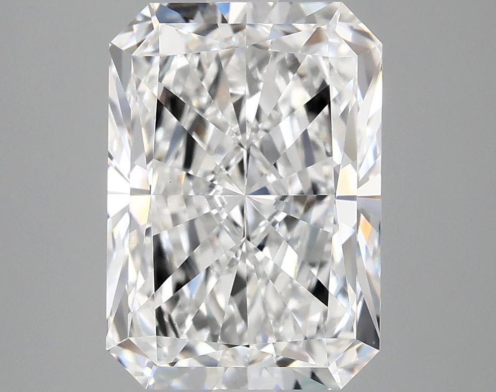 4.05 Carat Radiant Shaped Ideal Cut VVS2 IGI Certified Lab Grown Diamond