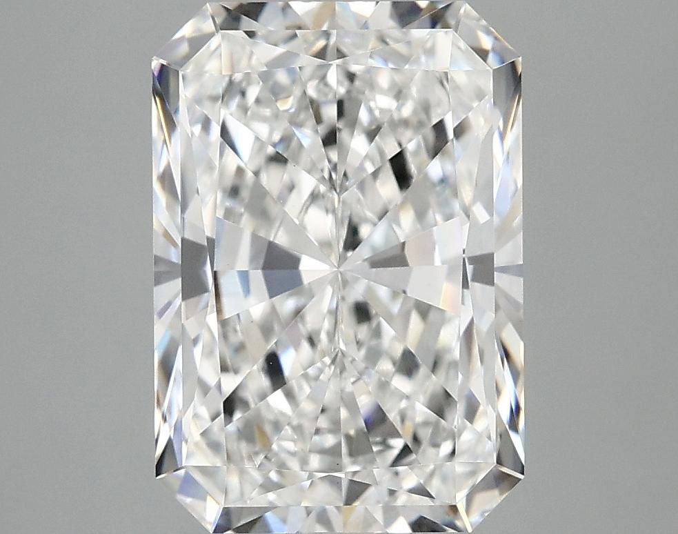 4.07 Carat Radiant Shaped Ideal Cut VVS2 IGI Certified Lab Grown Diamond