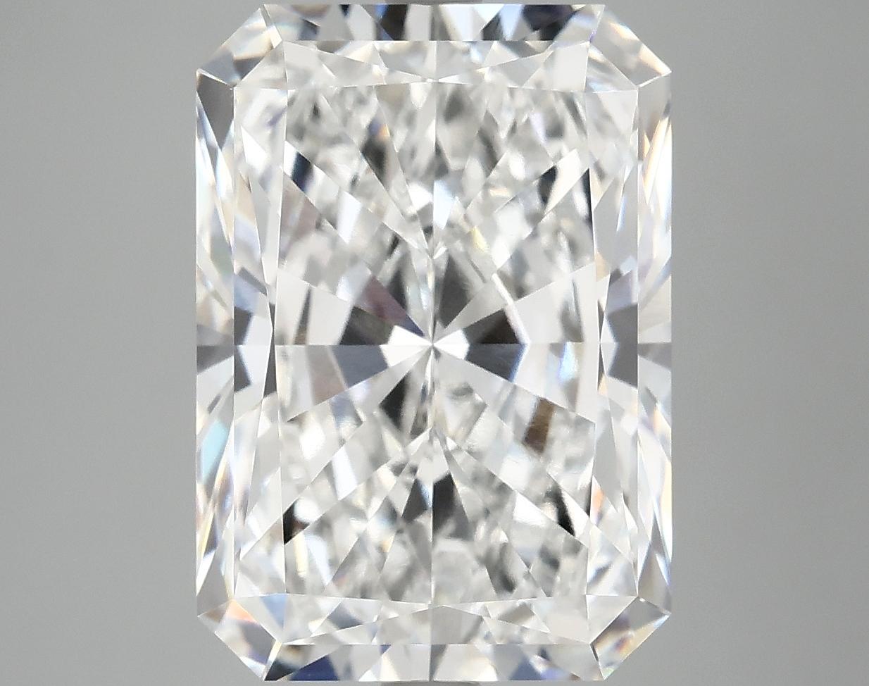 8.42 Carat Radiant Shaped Ideal Cut VVS2 IGI Certified Lab Grown Diamond