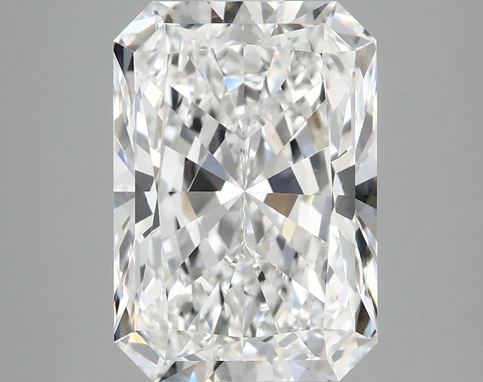 4.08 Carat Radiant Shaped Ideal Cut VVS2 IGI Certified Lab Grown Diamond