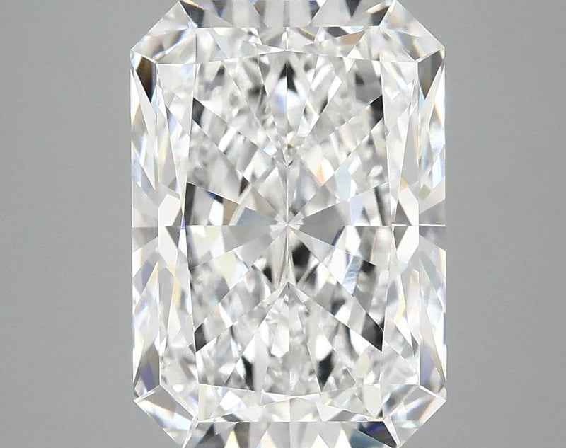 4.04 Carat Radiant Shaped Ideal Cut VVS2 IGI Certified Lab Grown Diamond