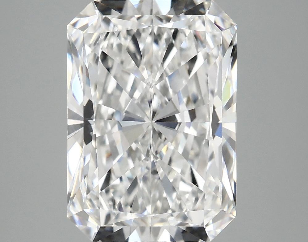 4.09 Carat Radiant Shaped Ideal Cut VVS2 IGI Certified Lab Grown Diamond