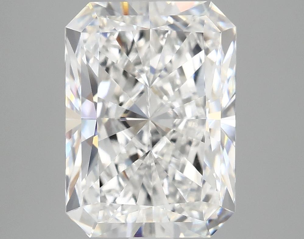 4.79 Carat Radiant Shaped Excellent Cut VVS2 IGI Certified Lab Grown Diamond