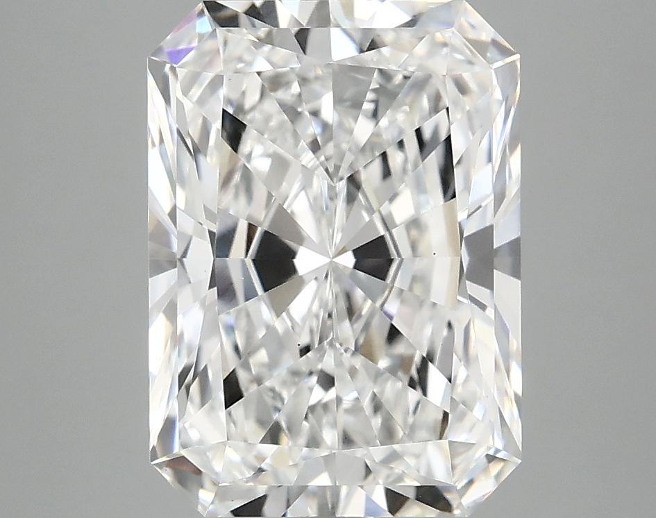4.02 Carat Radiant Shaped Excellent Cut VS1 IGI Certified Lab Grown Diamond