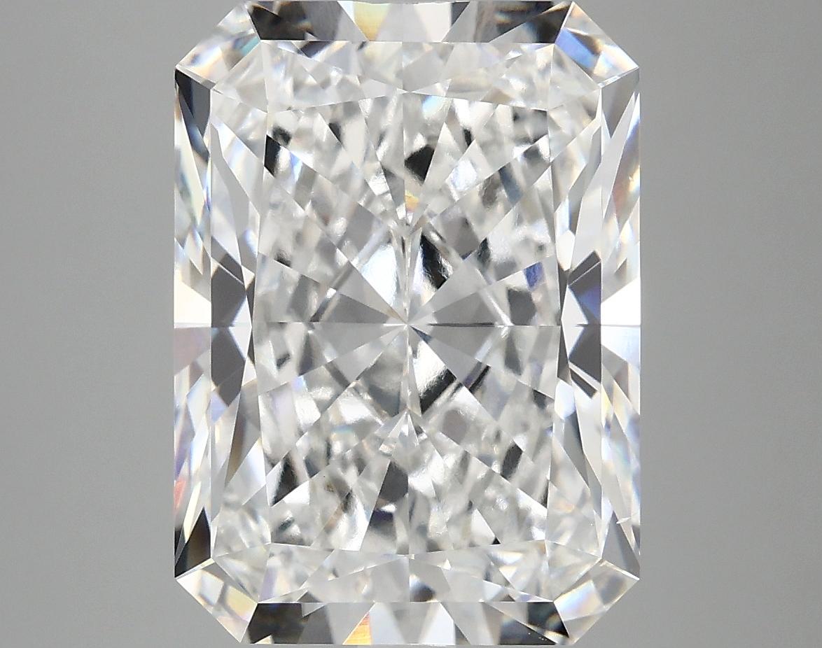 7.31 Carat Radiant Shaped Excellent Cut VS1 IGI Certified Lab Grown Diamond