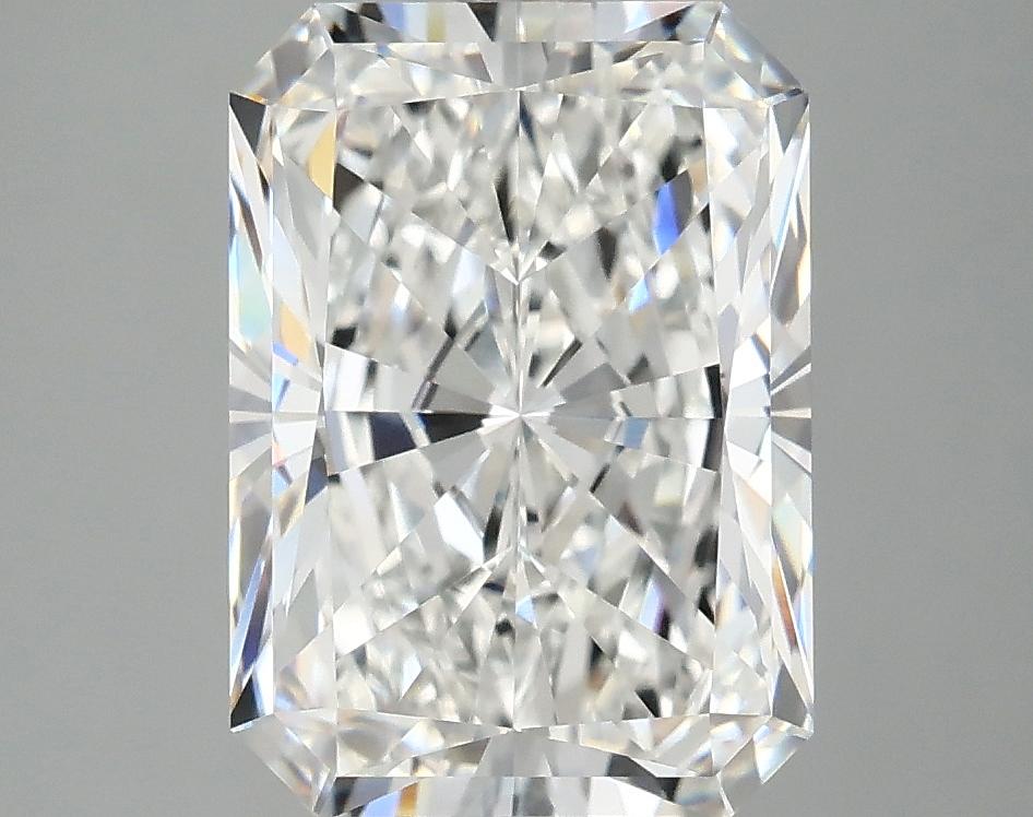 4.06 Carat Radiant Shaped Ideal Cut VVS2 IGI Certified Lab Grown Diamond