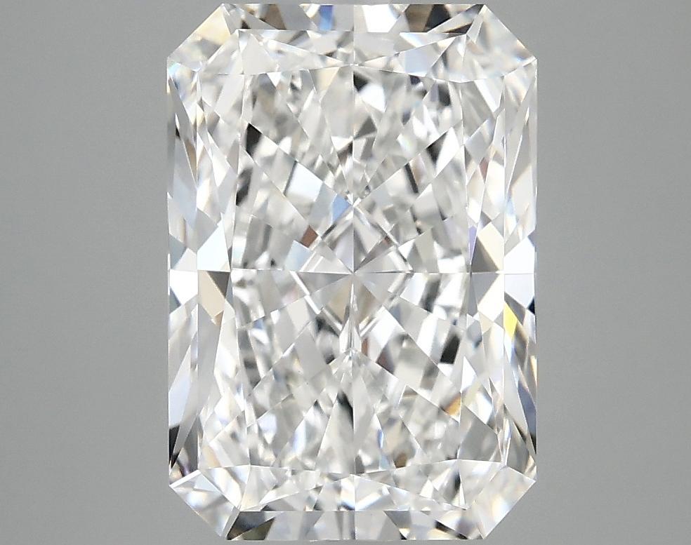 4.14 Carat Radiant Shaped Ideal Cut VVS2 IGI Certified Lab Grown Diamond