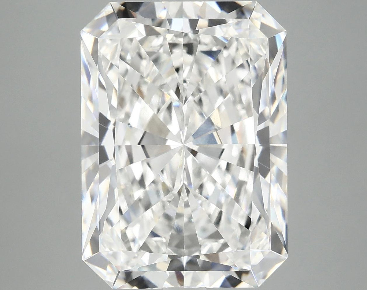 8.61 Carat Radiant Shaped Excellent Cut VVS2 IGI Certified Lab Grown Diamond