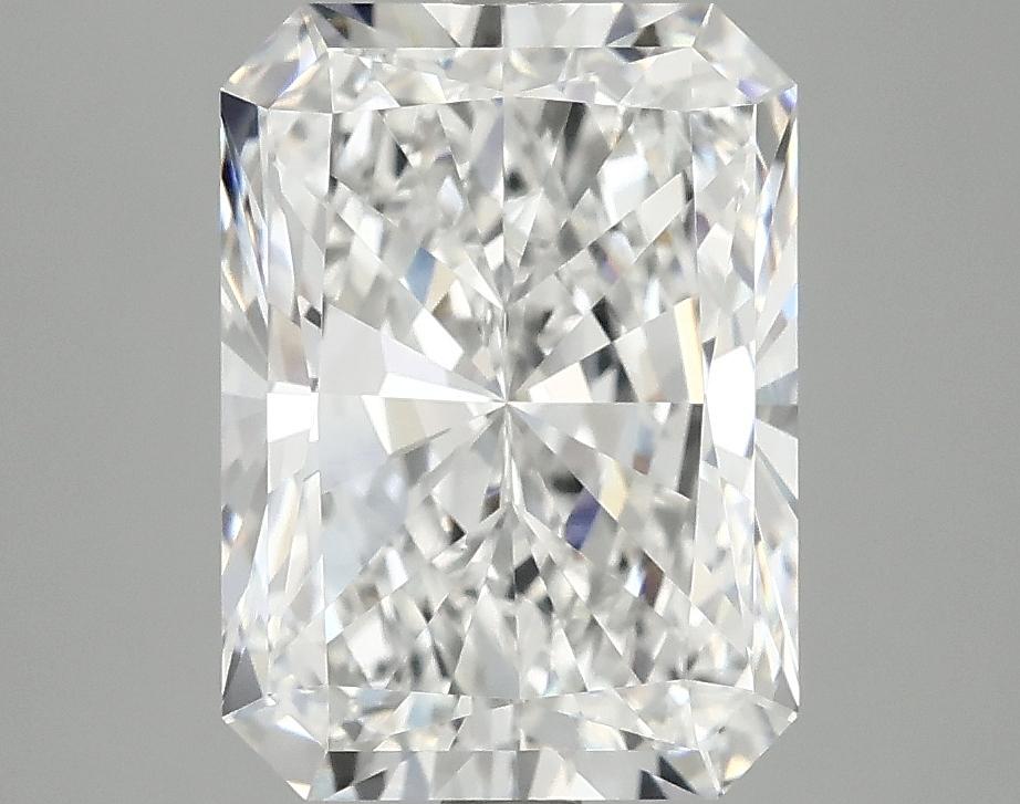 3.98 Carat Radiant Shaped Excellent Cut VVS2 IGI Certified Lab Grown Diamond