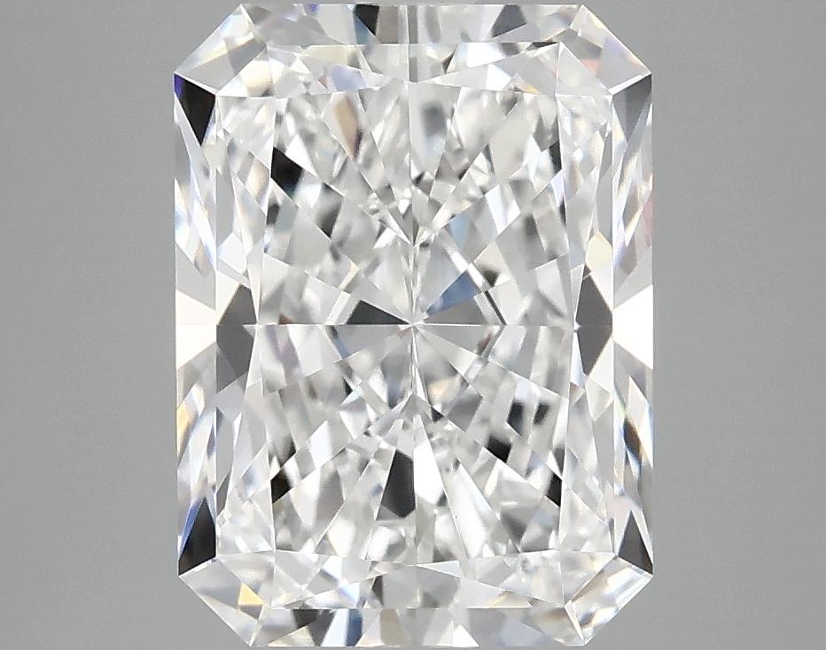 4.04 Carat Radiant Shaped Excellent Cut VS1 IGI Certified Lab Grown Diamond
