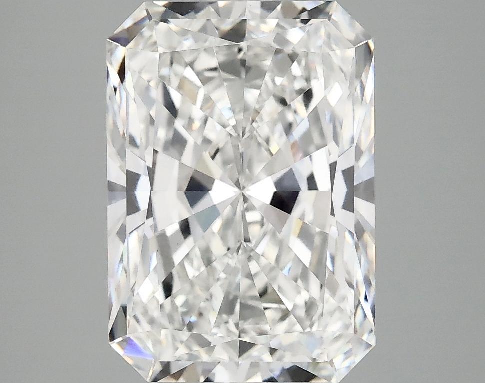 4.17 Carat Radiant Shaped Ideal Cut VVS2 IGI Certified Lab Grown Diamond
