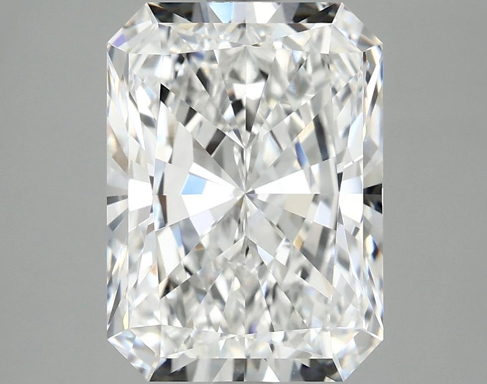 3.82 Carat Radiant Shaped Excellent Cut VVS2 IGI Certified Lab Grown Diamond