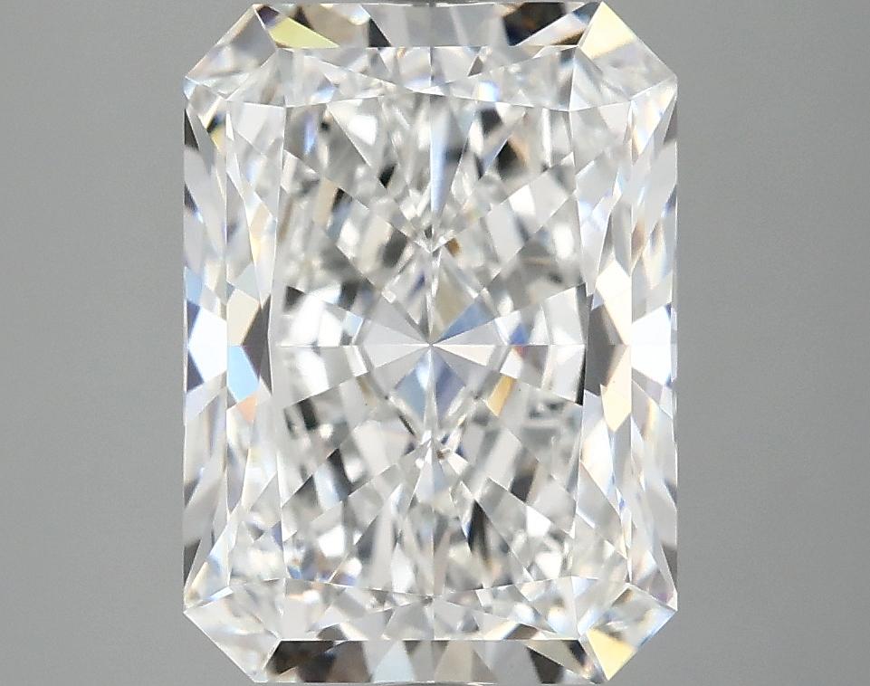 4.09 Carat Radiant Shaped Excellent Cut VS1 IGI Certified Lab Grown Diamond