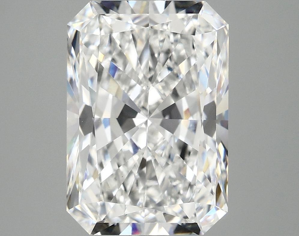4.1 Carat Radiant Shaped Ideal Cut VVS2 IGI Certified Lab Grown Diamond