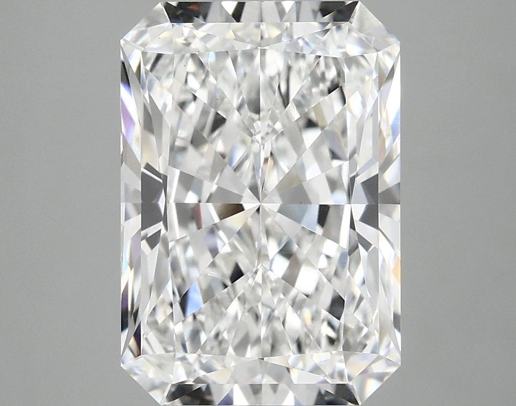 4.07 Carat Radiant Shaped Ideal Cut VS1 IGI Certified Lab Grown Diamond