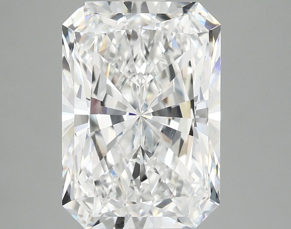 4.04 Carat Radiant Shaped Ideal Cut VVS2 IGI Certified Lab Grown Diamond