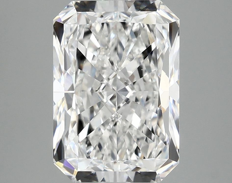 3.86 Carat Radiant Shaped Ideal Cut VVS2 IGI Certified Lab Grown Diamond