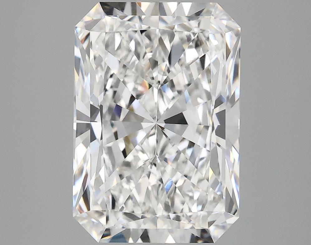 4.04 Carat Radiant Shaped Ideal Cut VVS2 IGI Certified Lab Grown Diamond