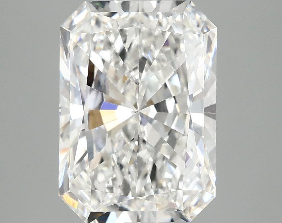 3.95 Carat Radiant Shaped Ideal Cut VVS2 IGI Certified Lab Grown Diamond